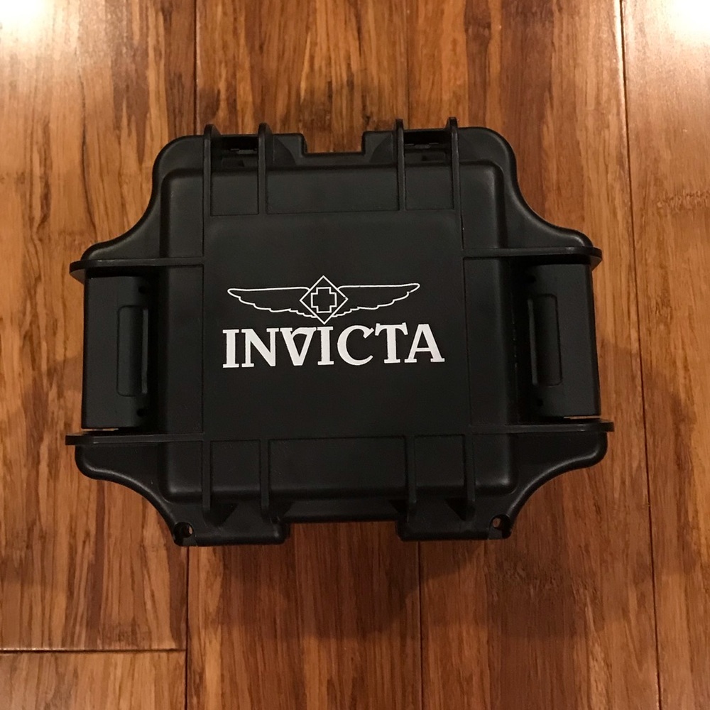 1 Slot Invicta Impact Resistant Watch Case